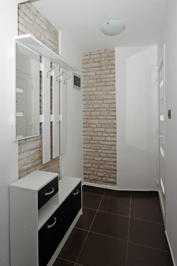 Apartments Natasa Pula Ngoại thất bức ảnh