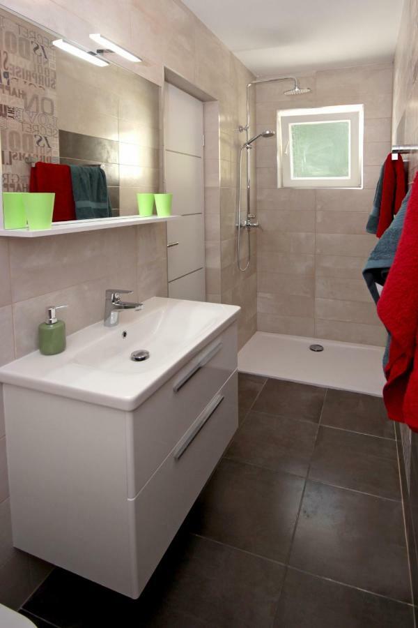 Apartments Natasa Pula Ngoại thất bức ảnh