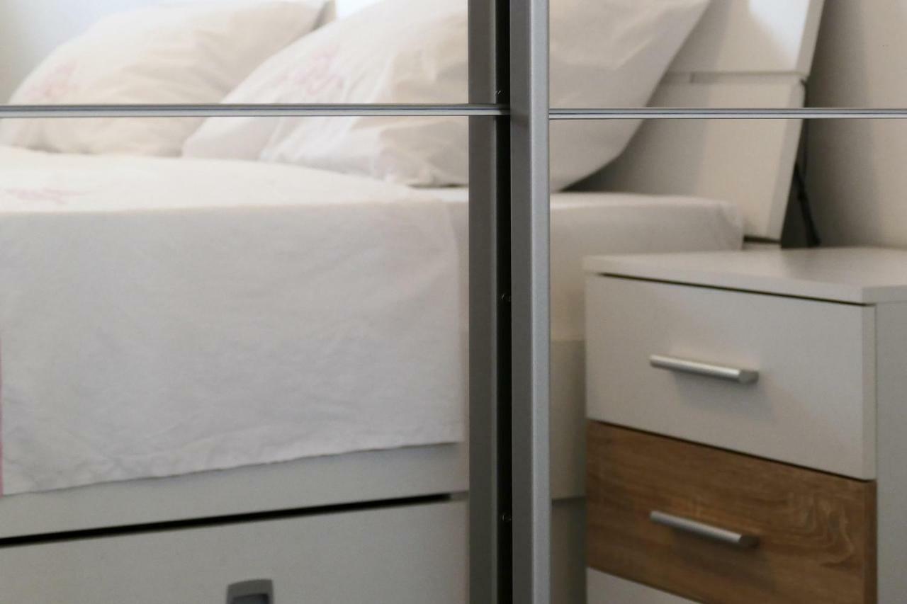 Apartments Natasa Pula Ngoại thất bức ảnh