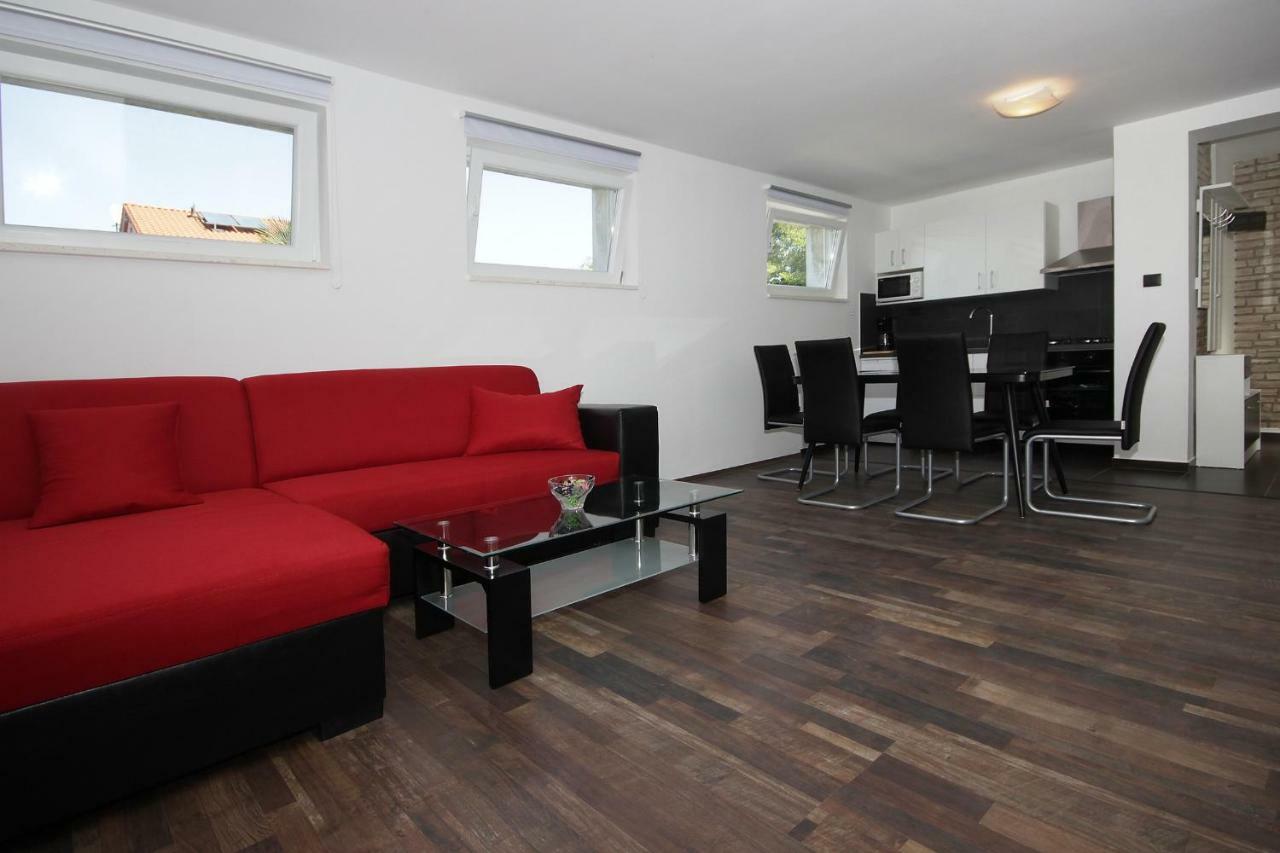 Apartments Natasa Pula Ngoại thất bức ảnh